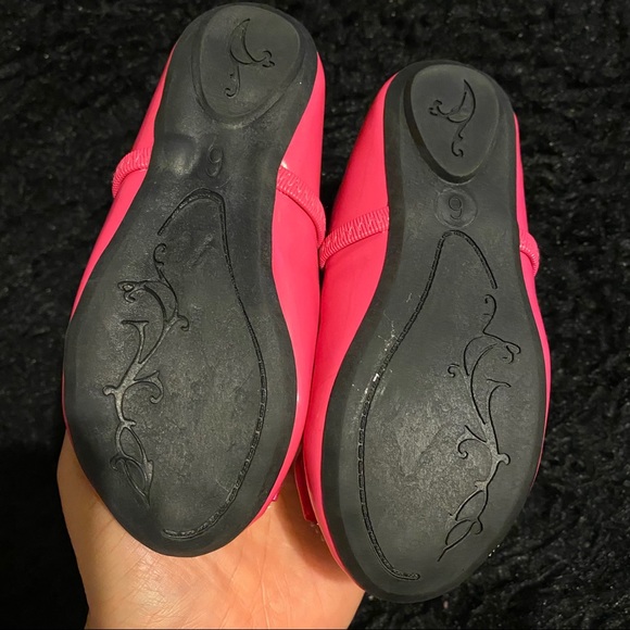 🚨BUNDLE deal🚨 Toddler girl boots/shoes💕 - Picture 3 of 5